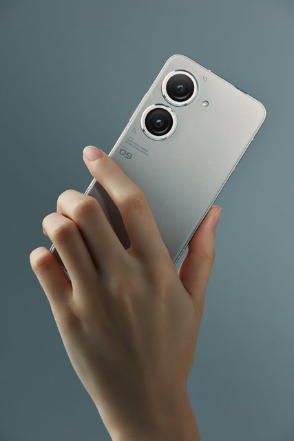 Zenfone 9 6